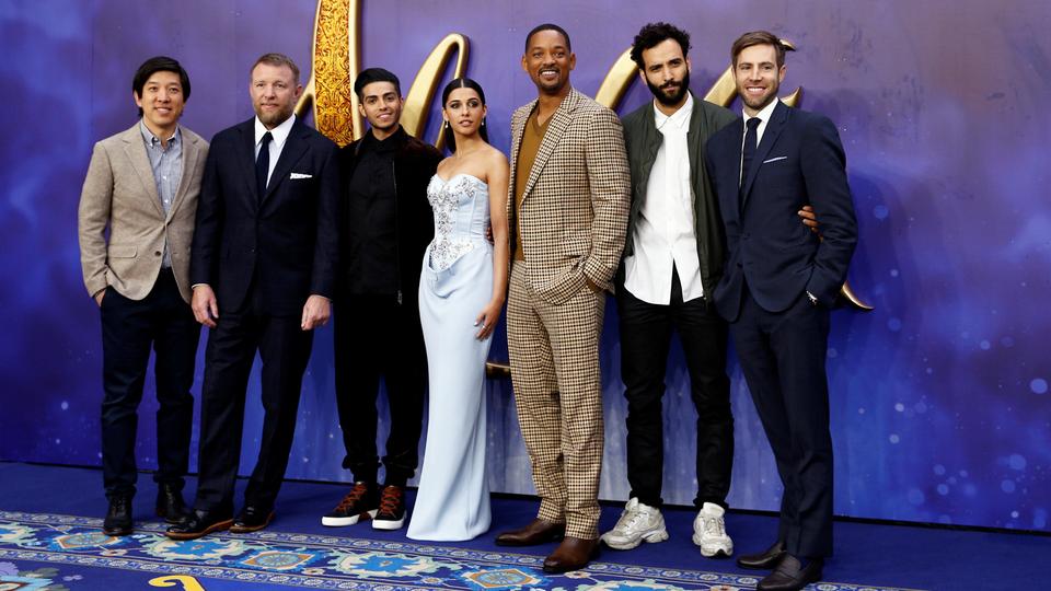 Aladdin Director Guy Ritchie: Will Smith Is A Tremendously Generous ...